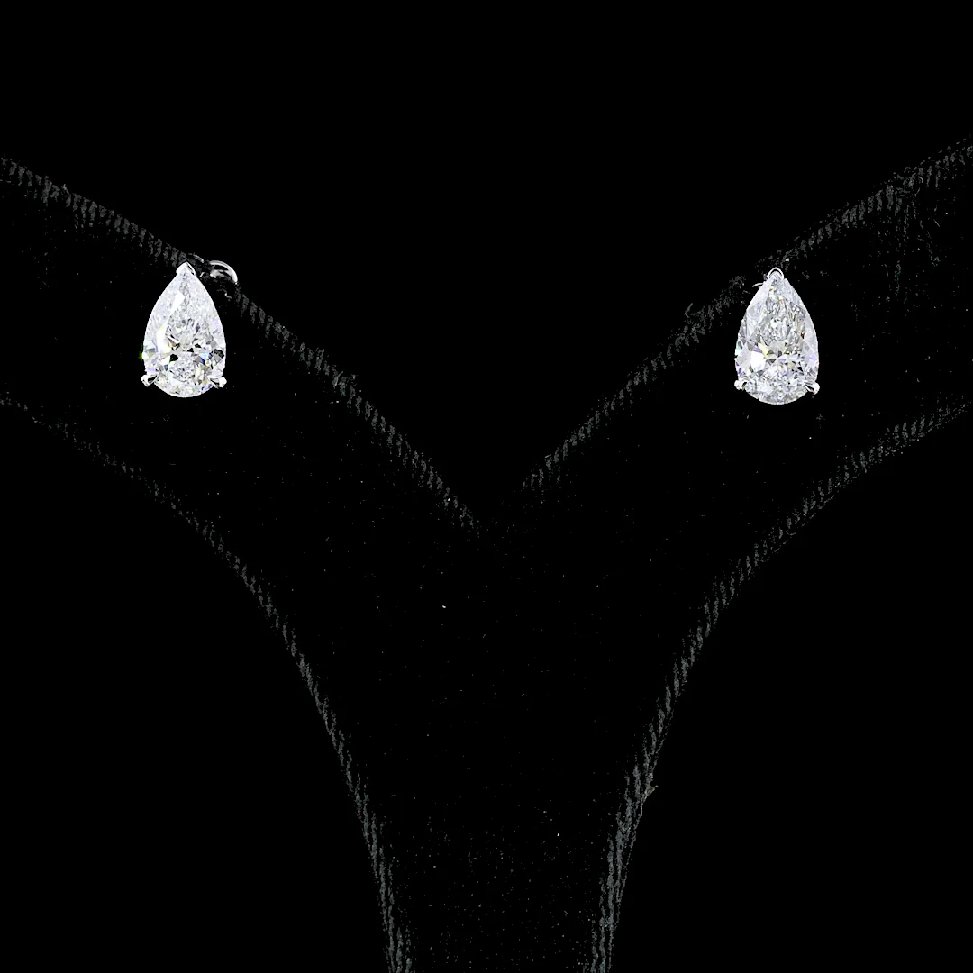 2.36 Cts 14k White Gold Pear Shape Studs Earring - Video