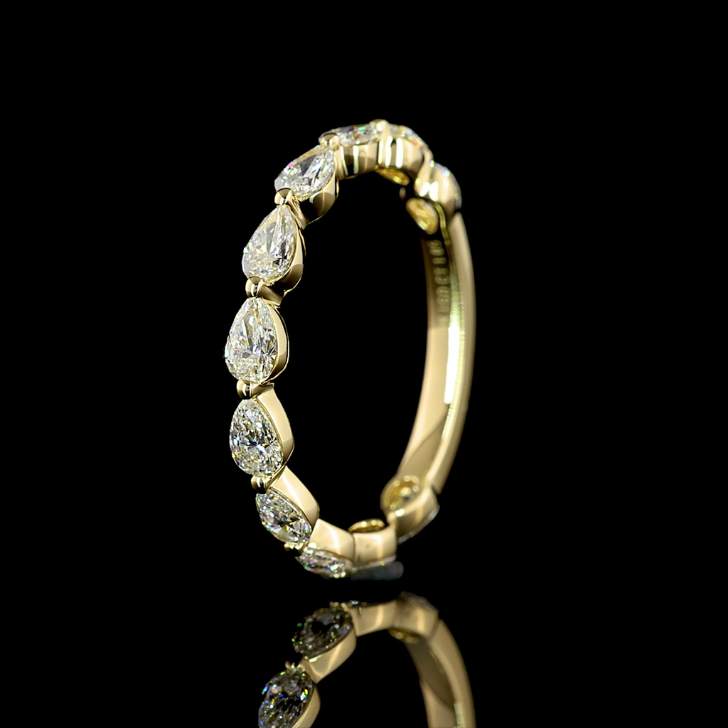 1.05 Cts 14k Yellow Gold Pear Shape 3/4 Band Eternity Band - Image 4