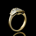 4.5 Cts 14k Yellow Gold Emerald Shape 3 Stones Ring - Image 4