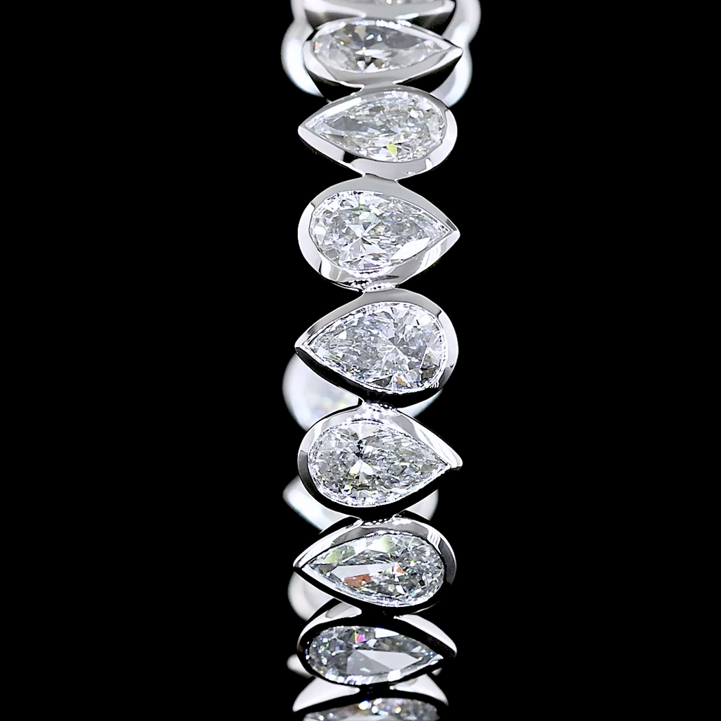 4.87 Cts 14k White Gold Pear Shape C Hoops Earring - Image 2