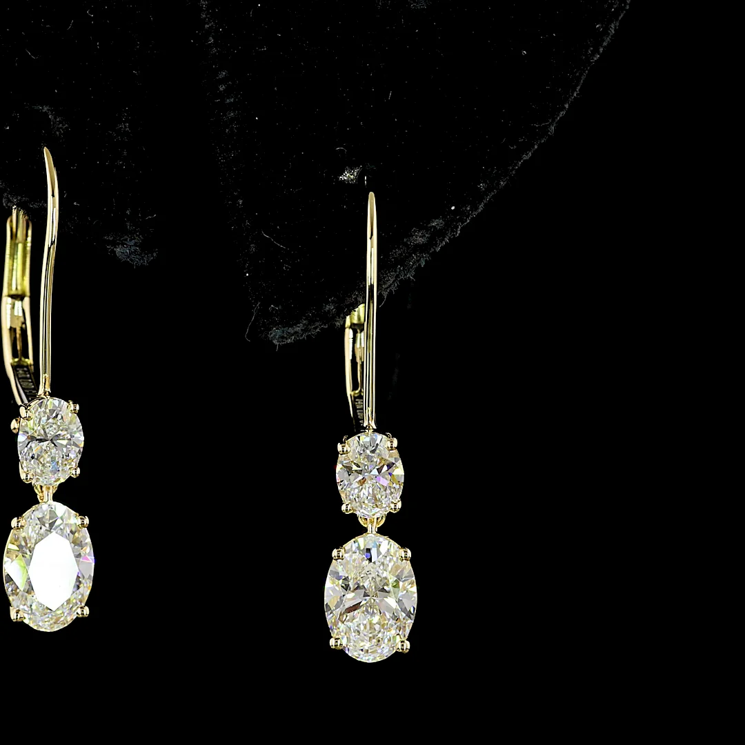 1.44 Cts 14k Yellow Gold Oval Shape Hanging Earring - Image 4