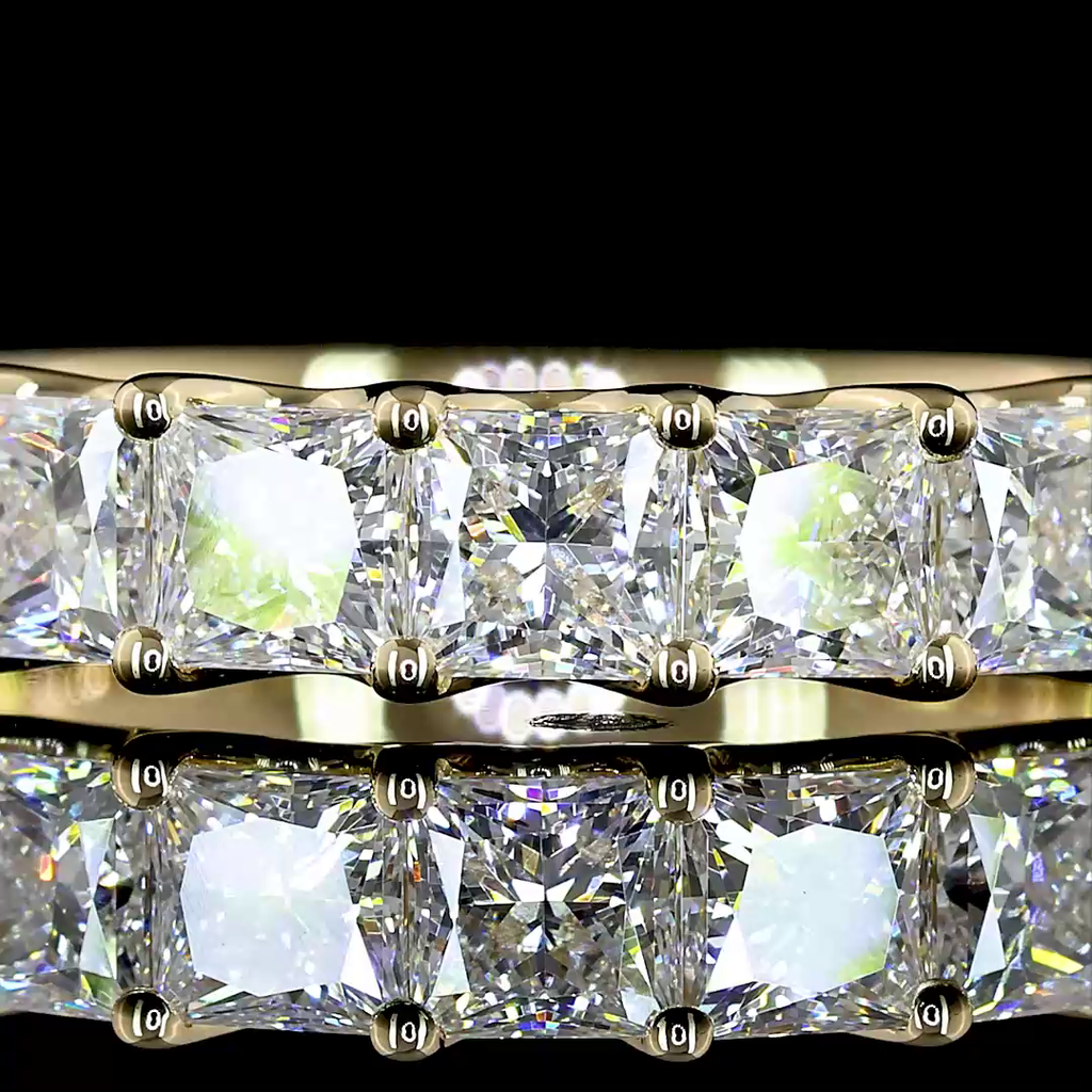 1.94 Cts 14k Yellow Gold Princess Shape Half Eternity Eternity Band - Image 3