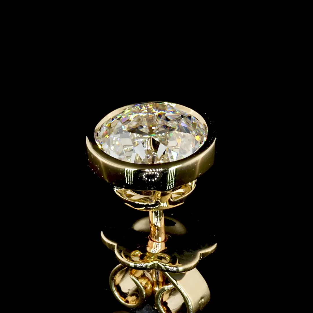 3.1 Cts 14k Yellow Gold Old European Brilliant Shape Studs Earring - Image 4