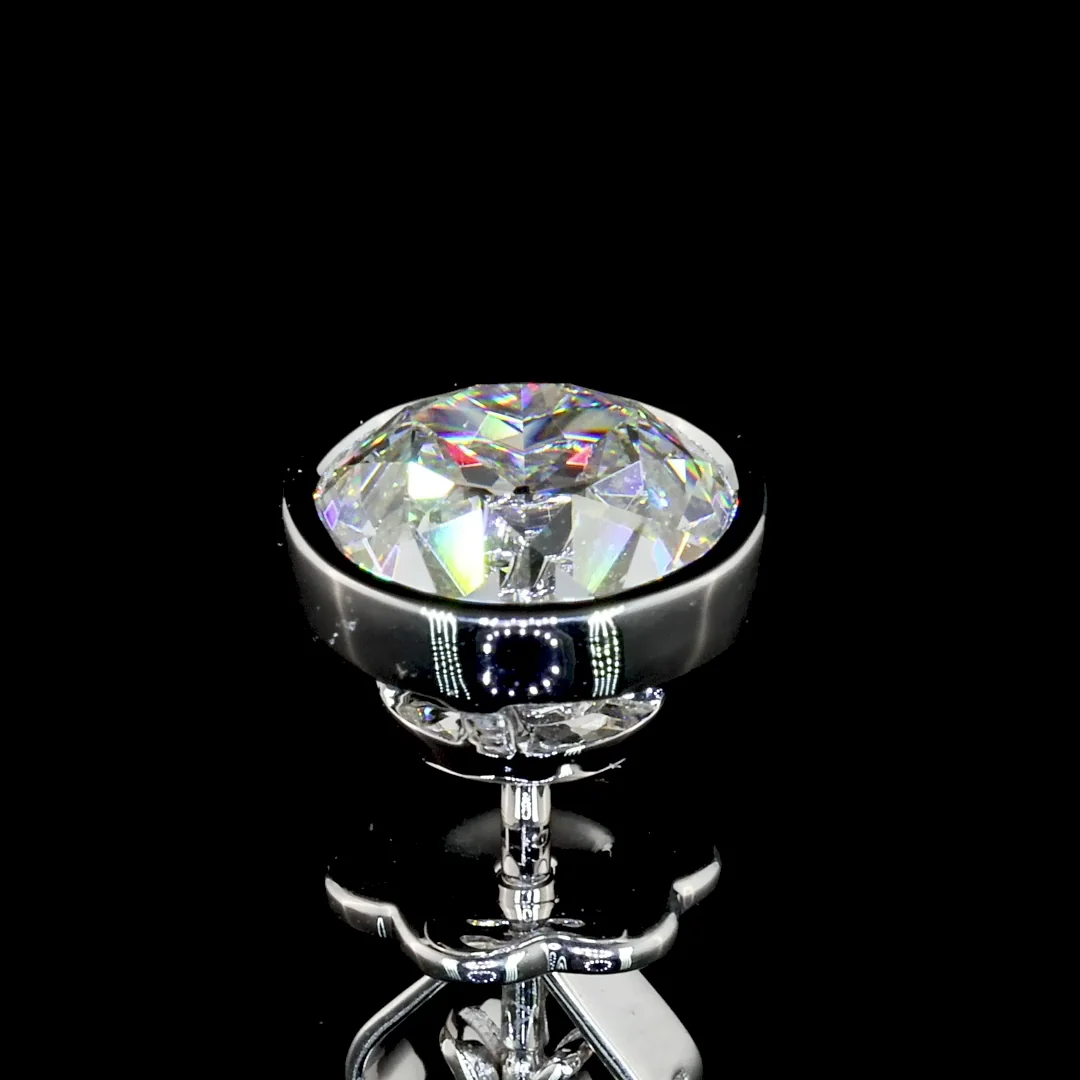 4.08 Cts 14k White Gold Old European Brilliant Shape Studs Earring - Image 4