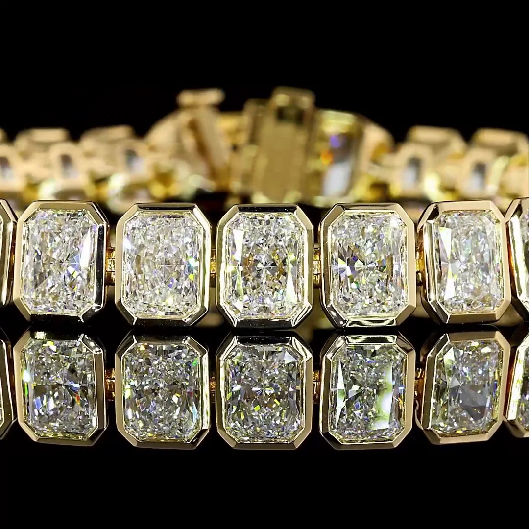 25.89 Cts 14k Yellow Gold Radiant Shape Tennis Bracelet - Image 2