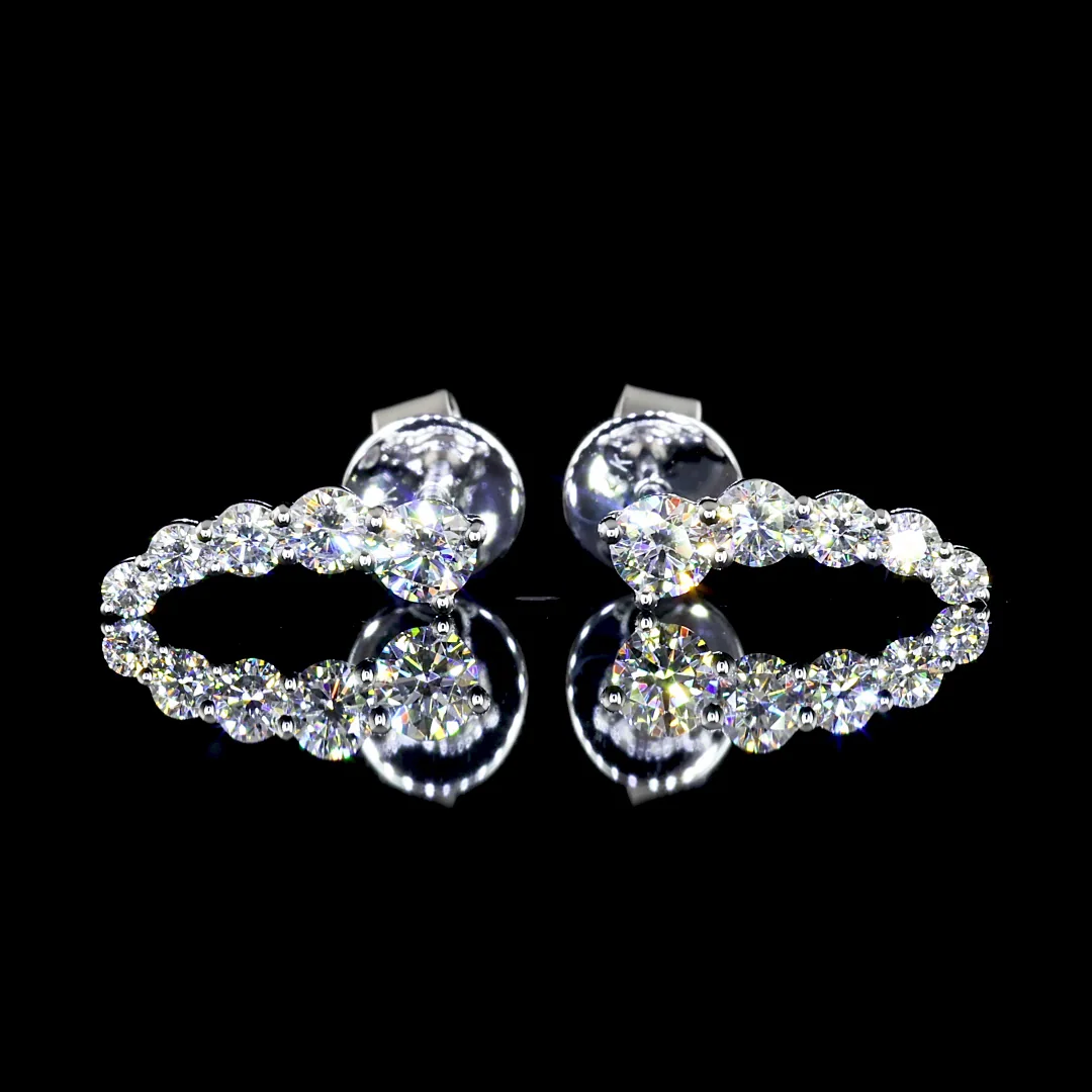 0.53 Cts 14k White Gold Round Shape Crawler Earring - Image 3
