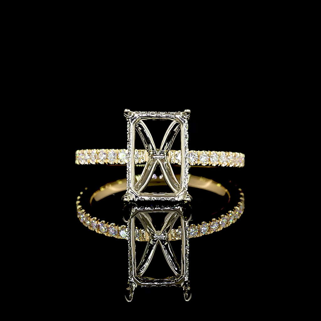 0.31 Cts 18k Two Tone Shape Hidden Halo Ring - Video