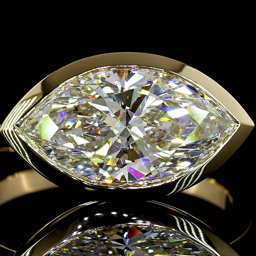 3.04 Cts 14k Yellow Gold Marquise Shape Solitaire Ring - Image 3