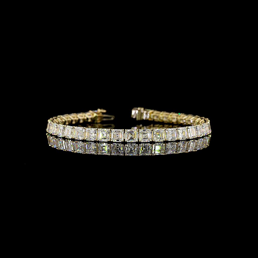18.89 Cts 14k Yellow Gold Asscher Shape Tennis Bracelet - Video