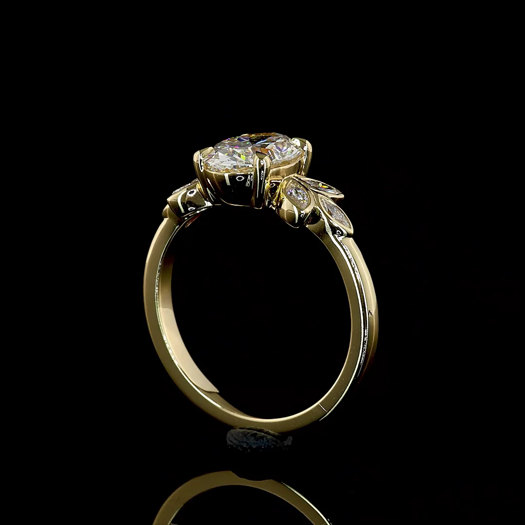 1.74 Cts 14k Yellow Gold Oval Shape Special Ring - Image 2