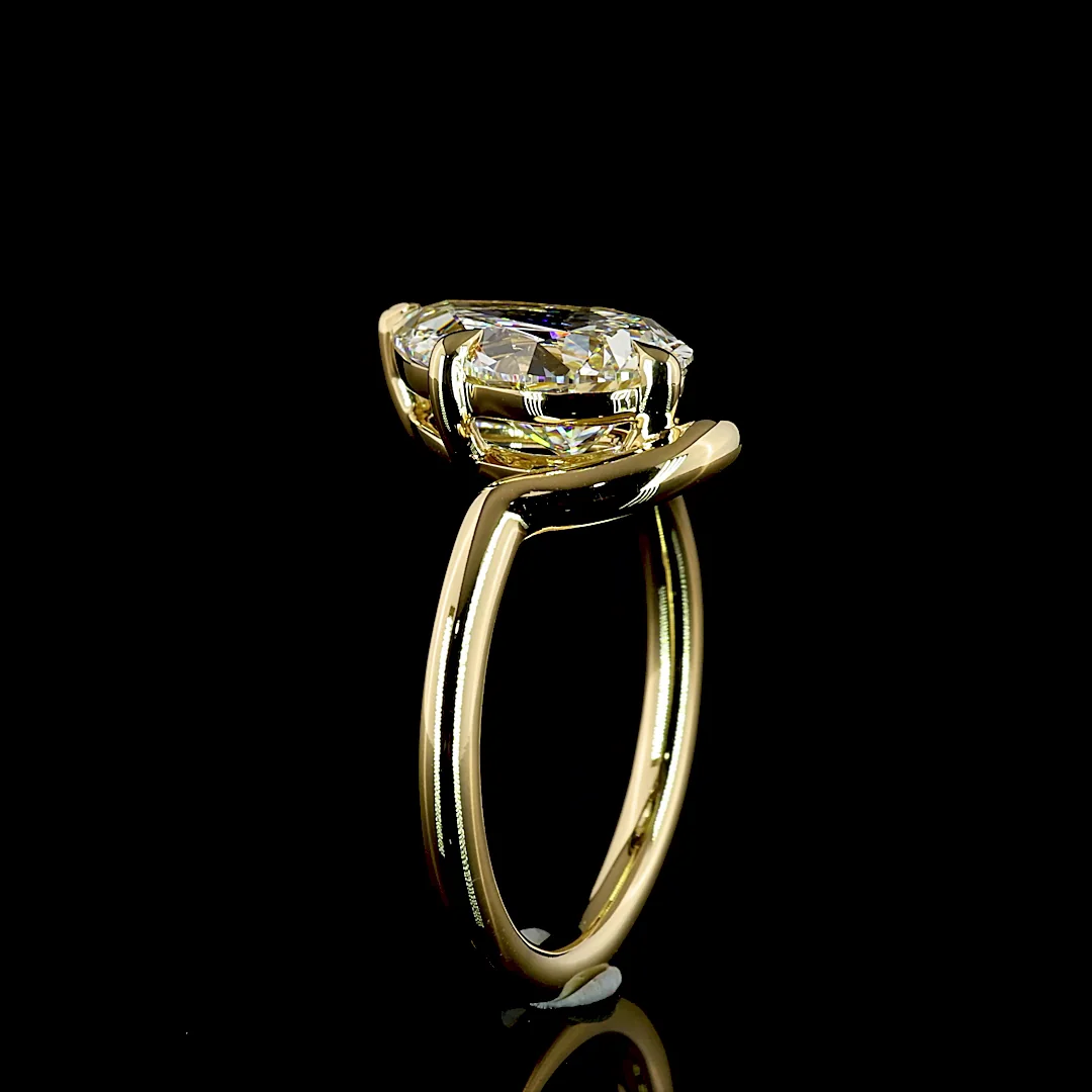 3 Cts 14k Yellow Gold Pear Shape Solitaire Ring - Image 4
