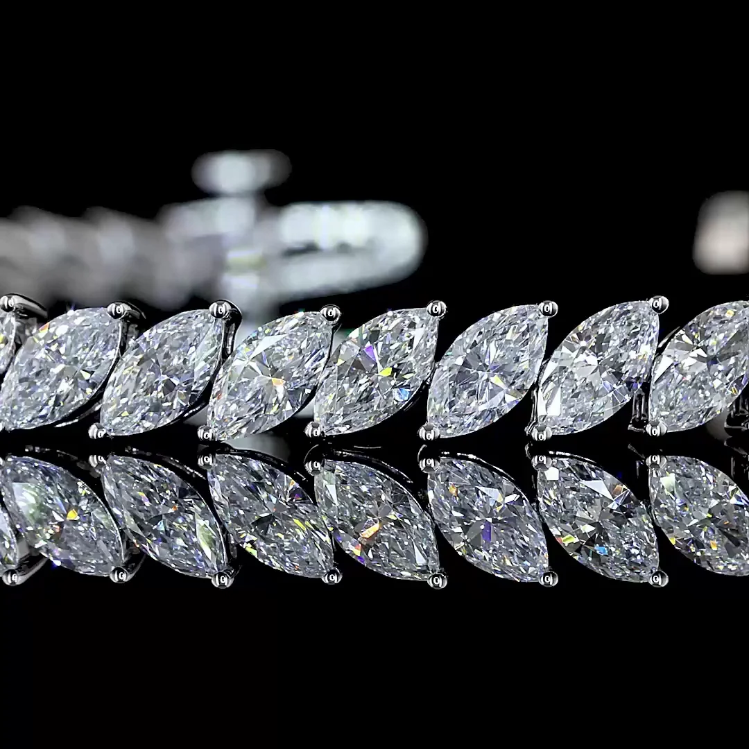6.65 Cts 14k White Gold Marquise Shape Tennis Bracelet - Image 2