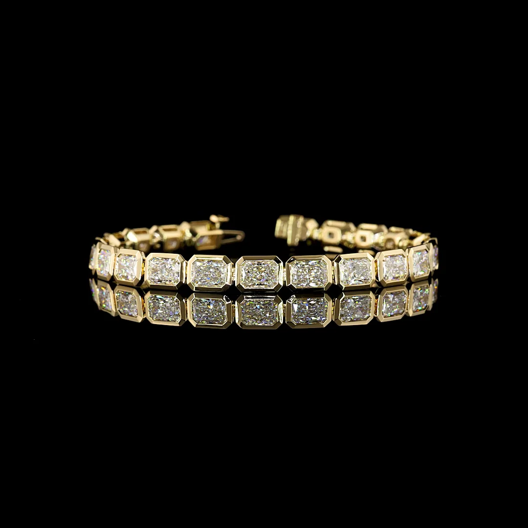 17.34 Cts 14k Yellow Gold Radiant Shape Tennis Bracelet - Video
