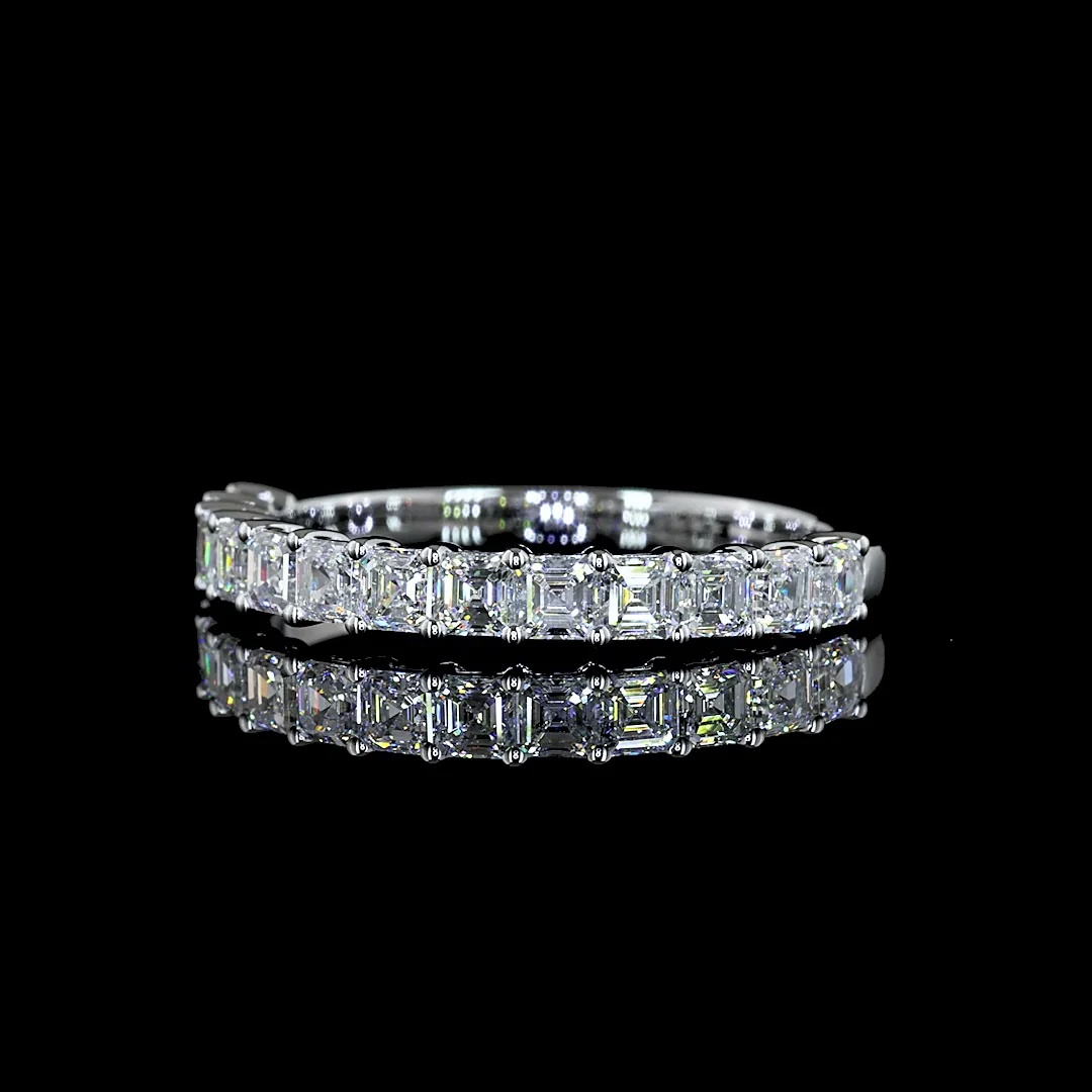 1.05 Cts 18k White Gold Asscher Shape Half Eternity Eternity Band - Video