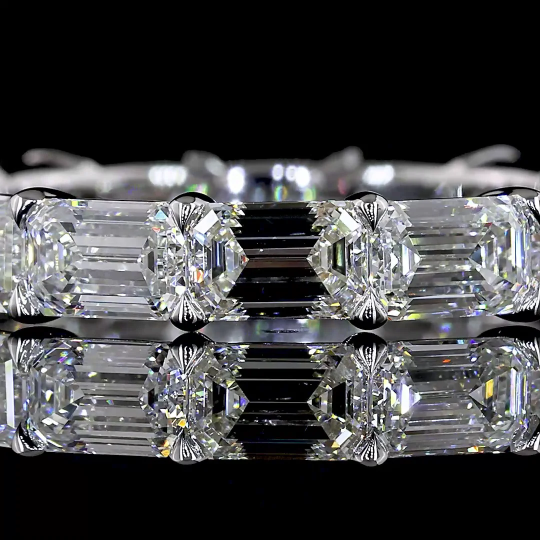 3.71 Cts 18k White Gold Emerald Shape Eternity Band Eternity Band - Image 3