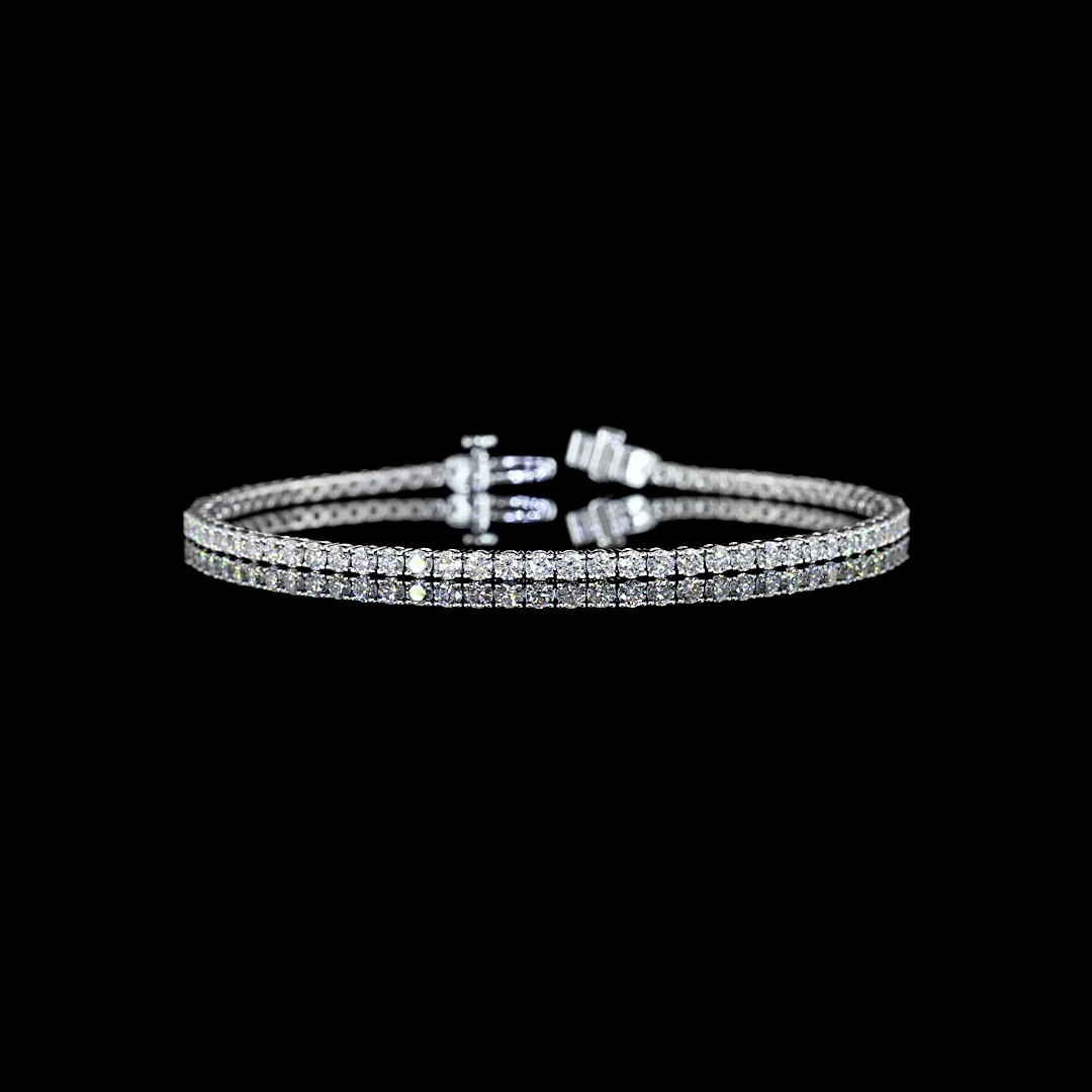 2.73 Cts 14k White Gold Round Shape Tennis Bracelet - Video