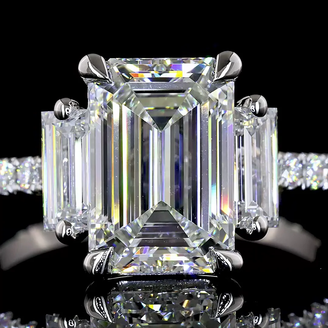 3.38 Cts Platinum Emerald Shape Hidden Halo Ring - Image 3