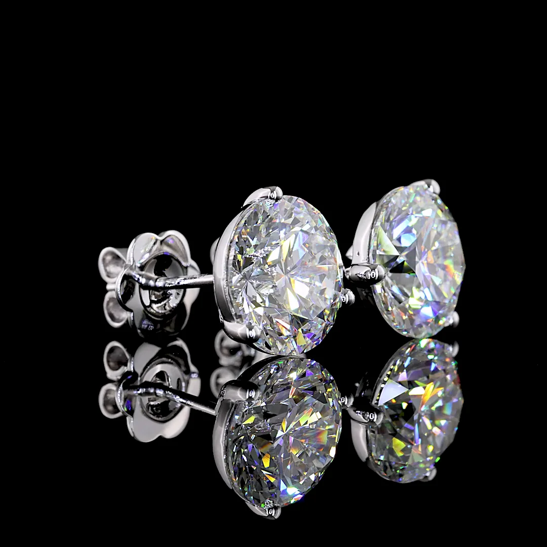 7.03 Cts 14k White Gold Round Shape Martini Earring - Video