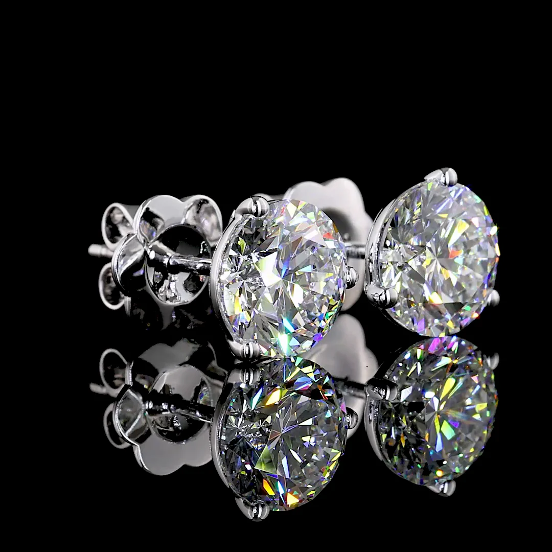 3.01 Cts 14k White Gold Round Shape Martini Earring - Video