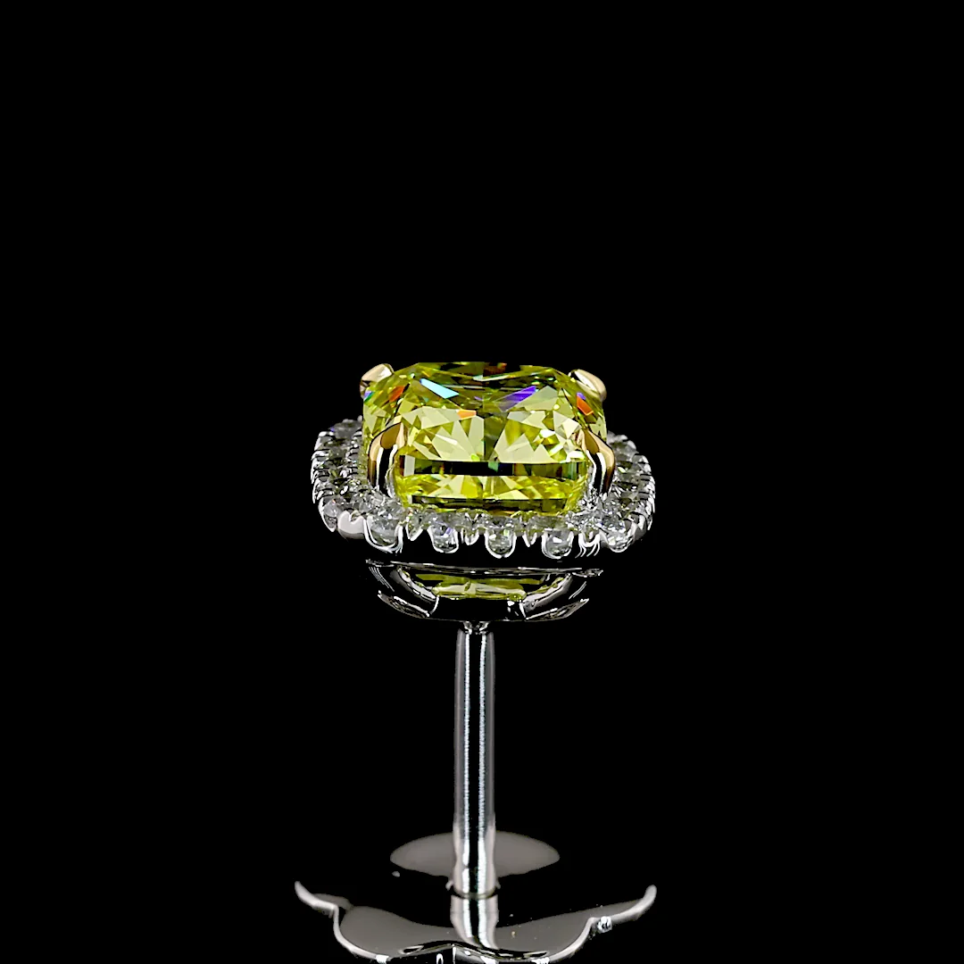 1.62 Cts Platinum Cushion Brilliant Shape Halo Studs Earring - Image 4