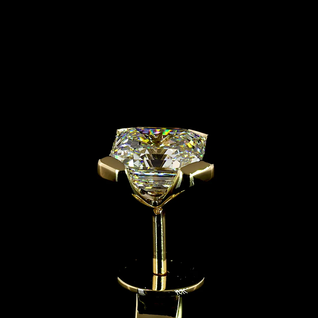 2.06 Cts 14k Yellow Gold Asscher Shape Studs Earring - Image 4