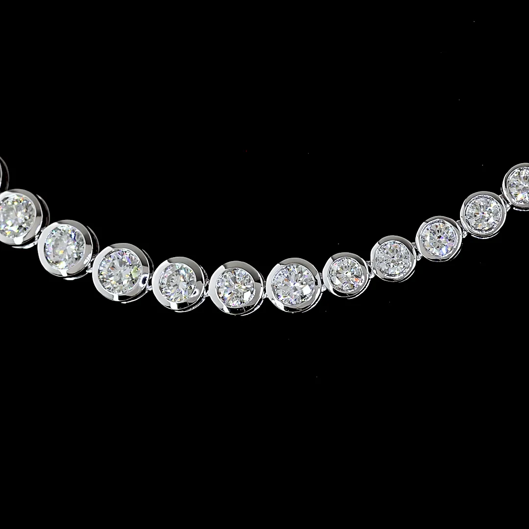 9.93 Cts 14k White Gold Round Shape Riviera Necklace - Image 3 (3)