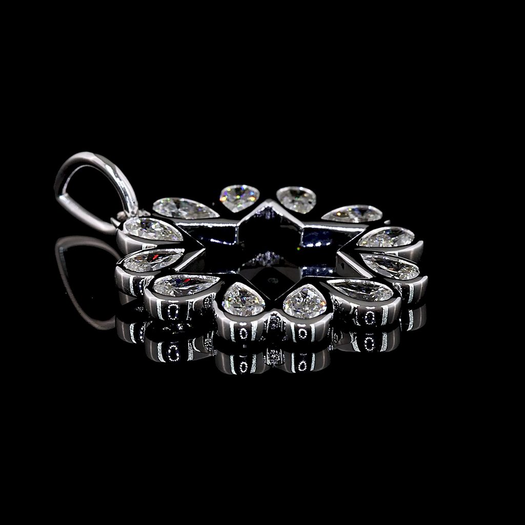 1.31 Cts 14k White Gold Pear Shape Pendant Pendant - Image 3
