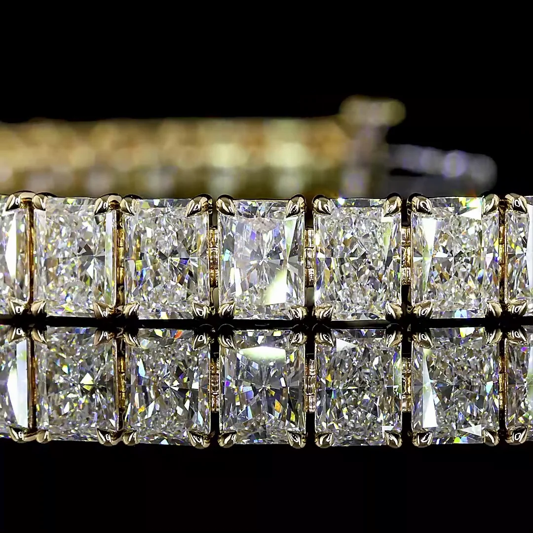 16.89 Cts 14k Yellow Gold Radiant Shape Tennis Bracelet - Image 2