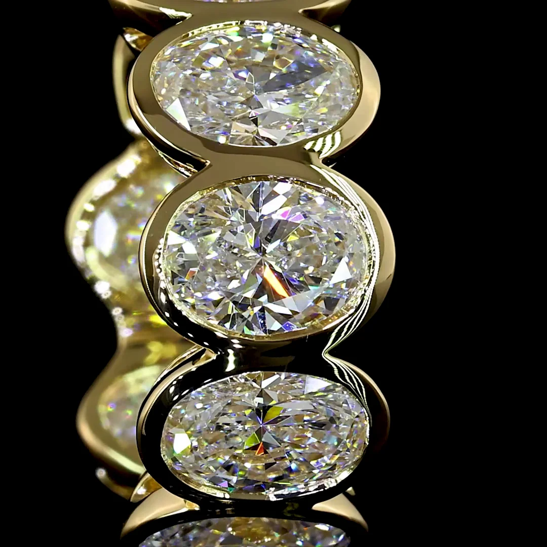 3.46 Cts 14k Yellow Gold Oval Shape Huggies Earring - Image 3