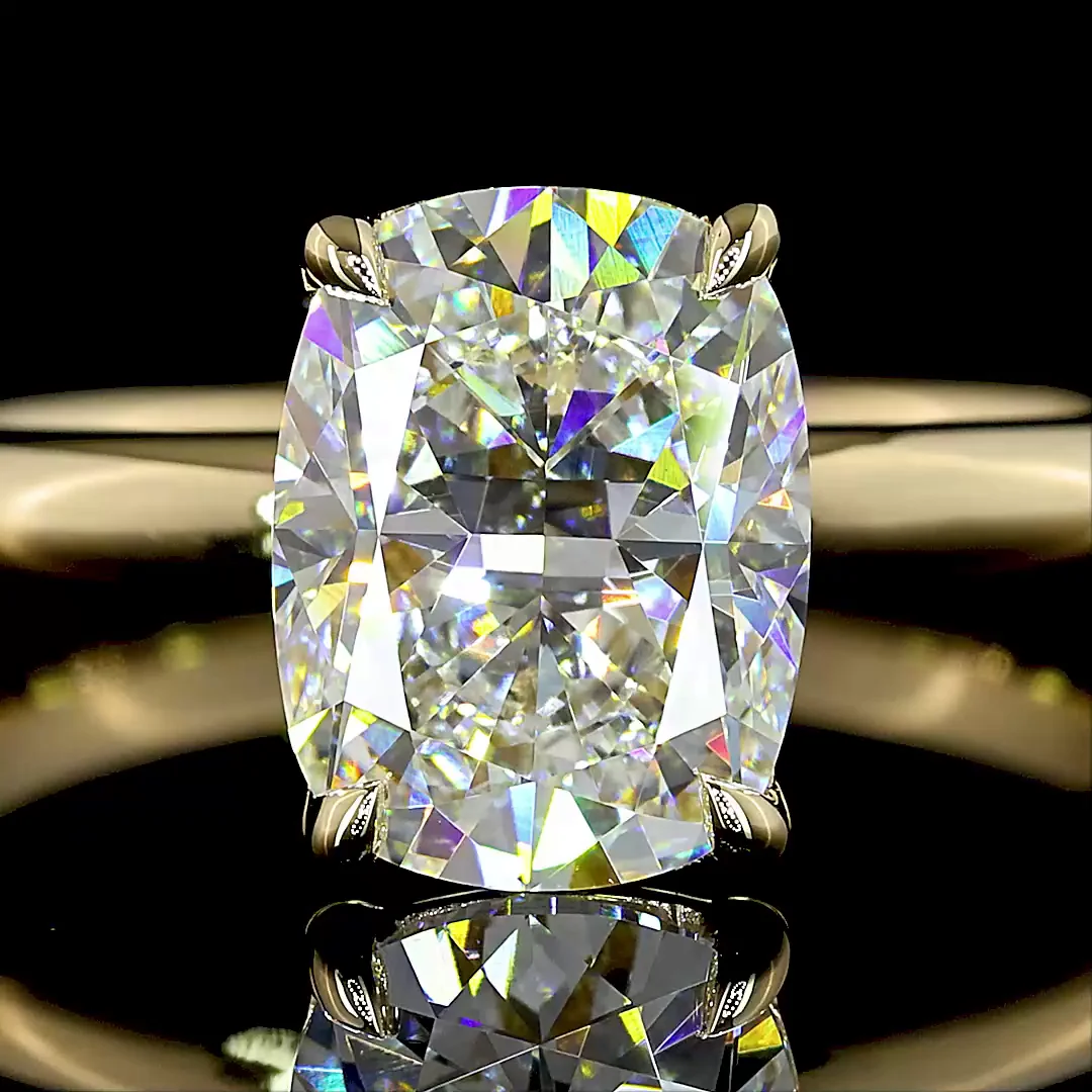 2.05 Cts 14k Yellow Gold Cushion Brilliant Shape Solitaire Ring - Image 3