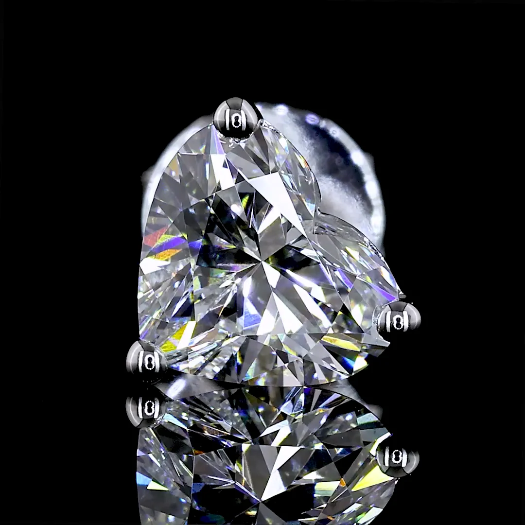 1.5 Cts 14k White Gold Heart Shape Studs Earring - Image 3