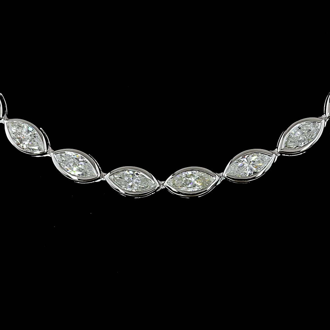 11.1 Cts 18k White Gold Marquise Shape Tennis Necklace - Image 3
