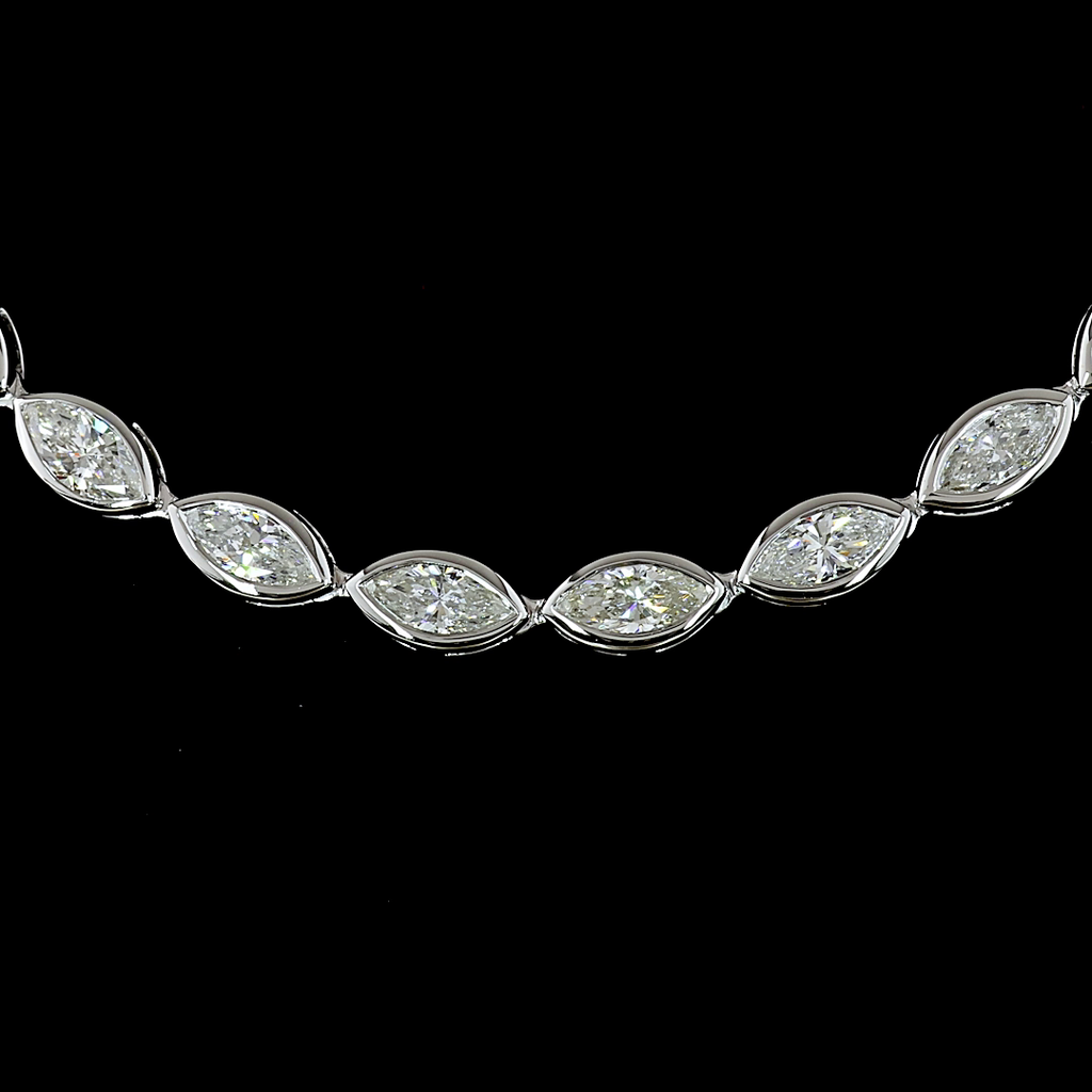 11.1 Cts 18k White Gold Marquise Shape Tennis Necklace - Image 3