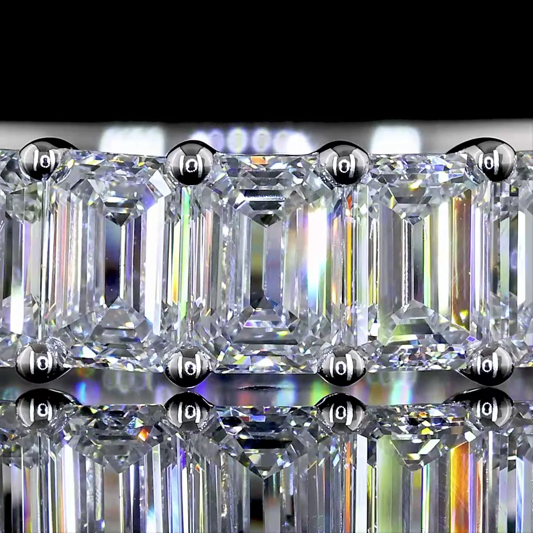 3.61 Cts 18k White Gold Emerald Shape 3/4 Band Eternity Band - Image 3