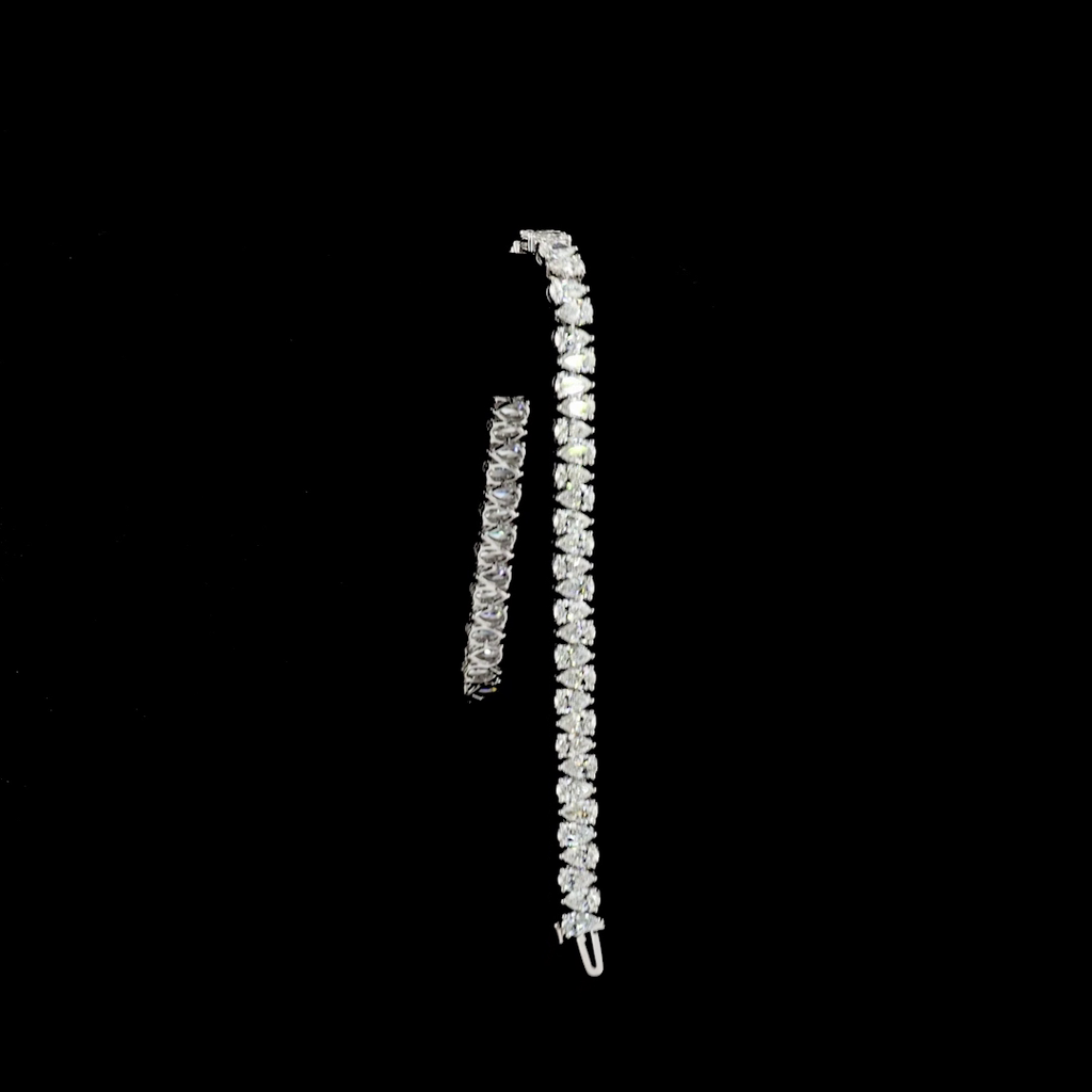 11 Cts 14k White Gold Pear Shape Tennis Bracelet - Image 3