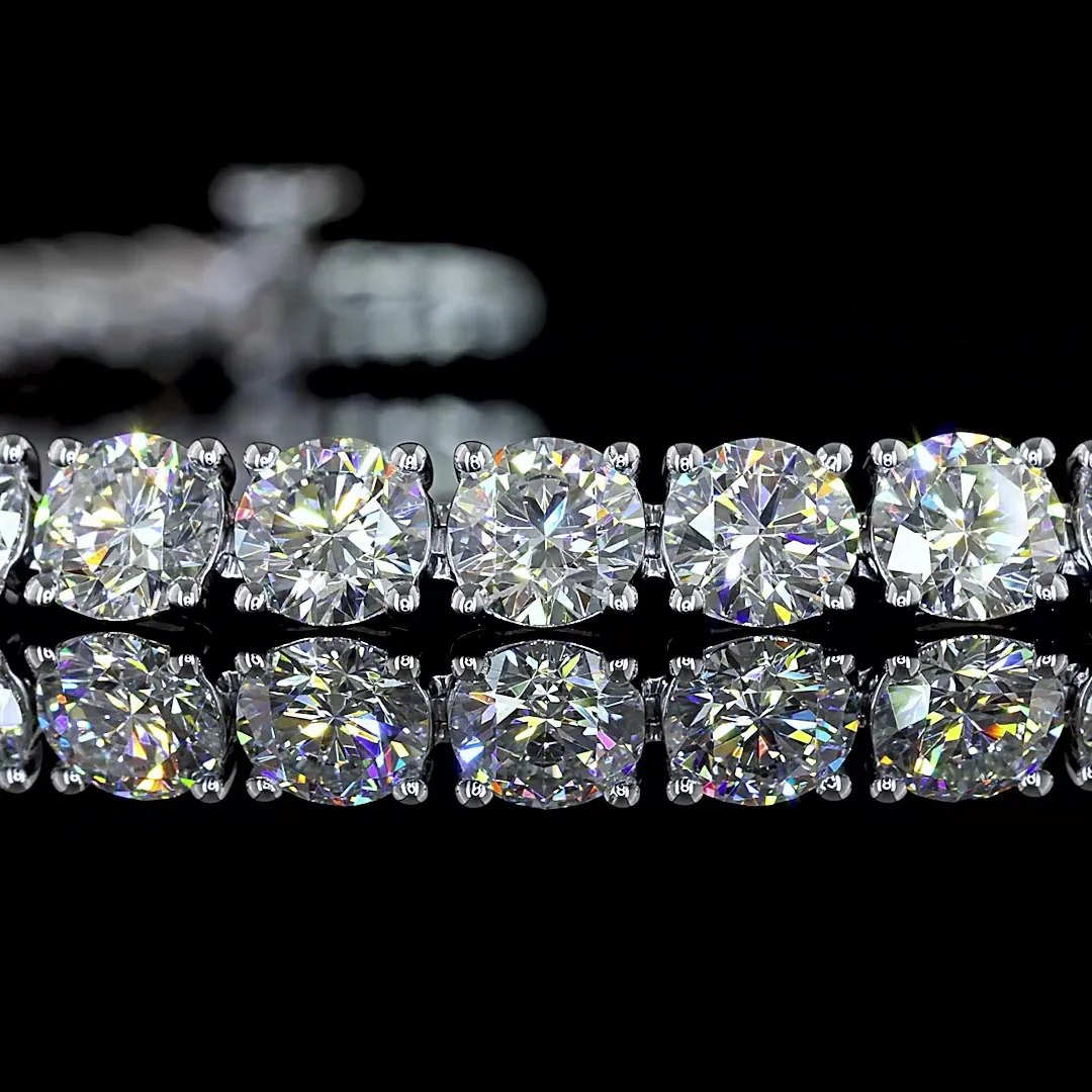 8.3 Cts Silver Round Shape Tennis Bracelet - Image 2