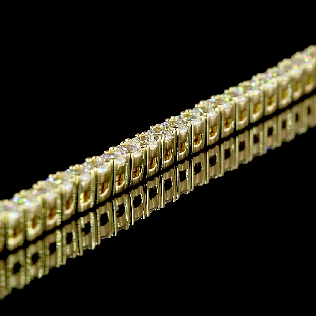 5.52 Cts 14k Yellow Gold Round Shape Tennis Necklace - Image 2