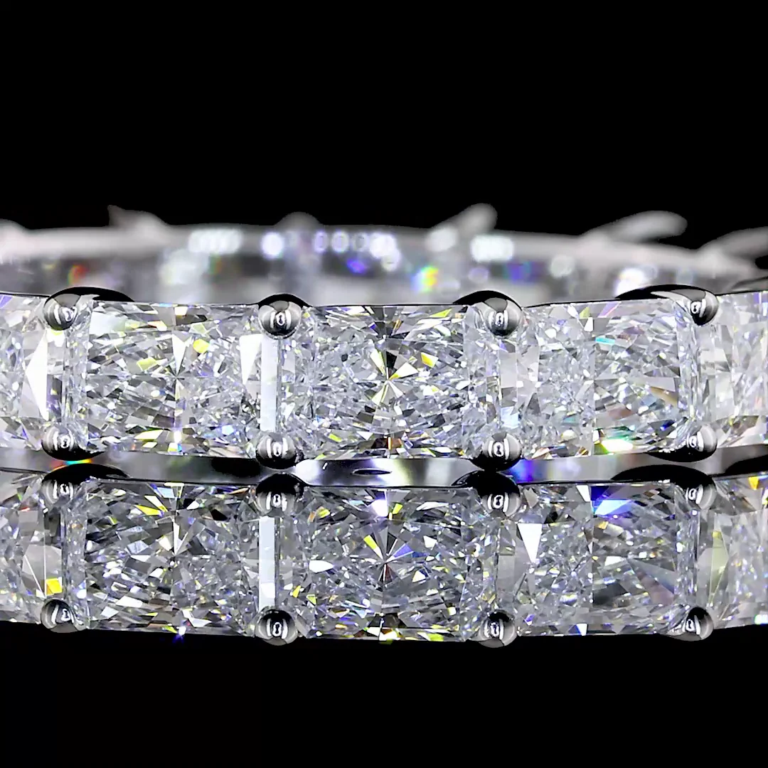 2.59 Cts 18k White Gold Radiant Shape Eternity Band Eternity Band - Image 3