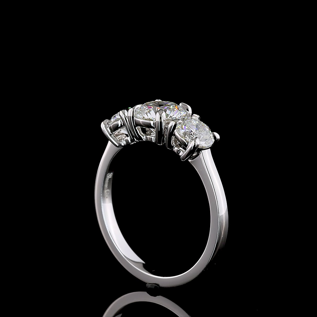 2 Cts 14k White Gold Round Shape 3 Stones Ring - Image 2