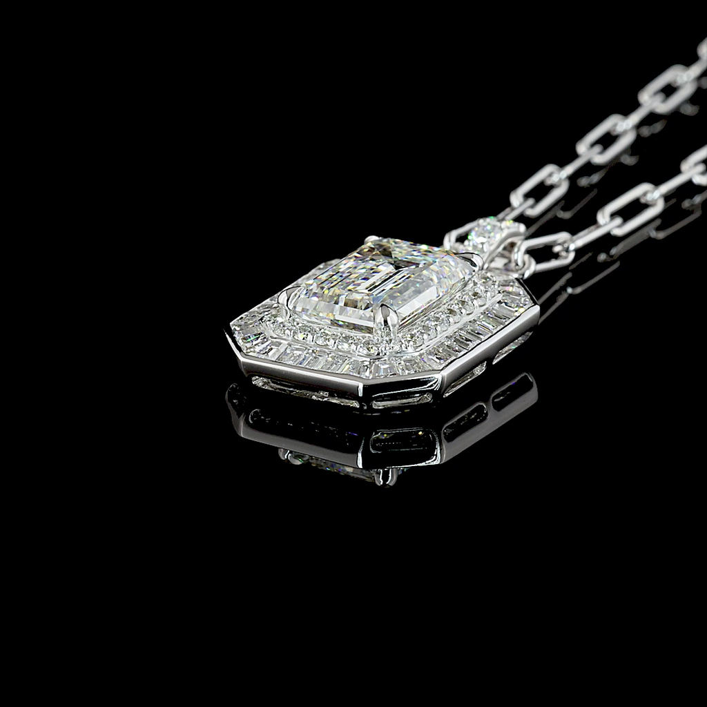 6.76 Cts 9k White Gold - 14k White Gold Emerald Shape Pendant Pendant - Image 4