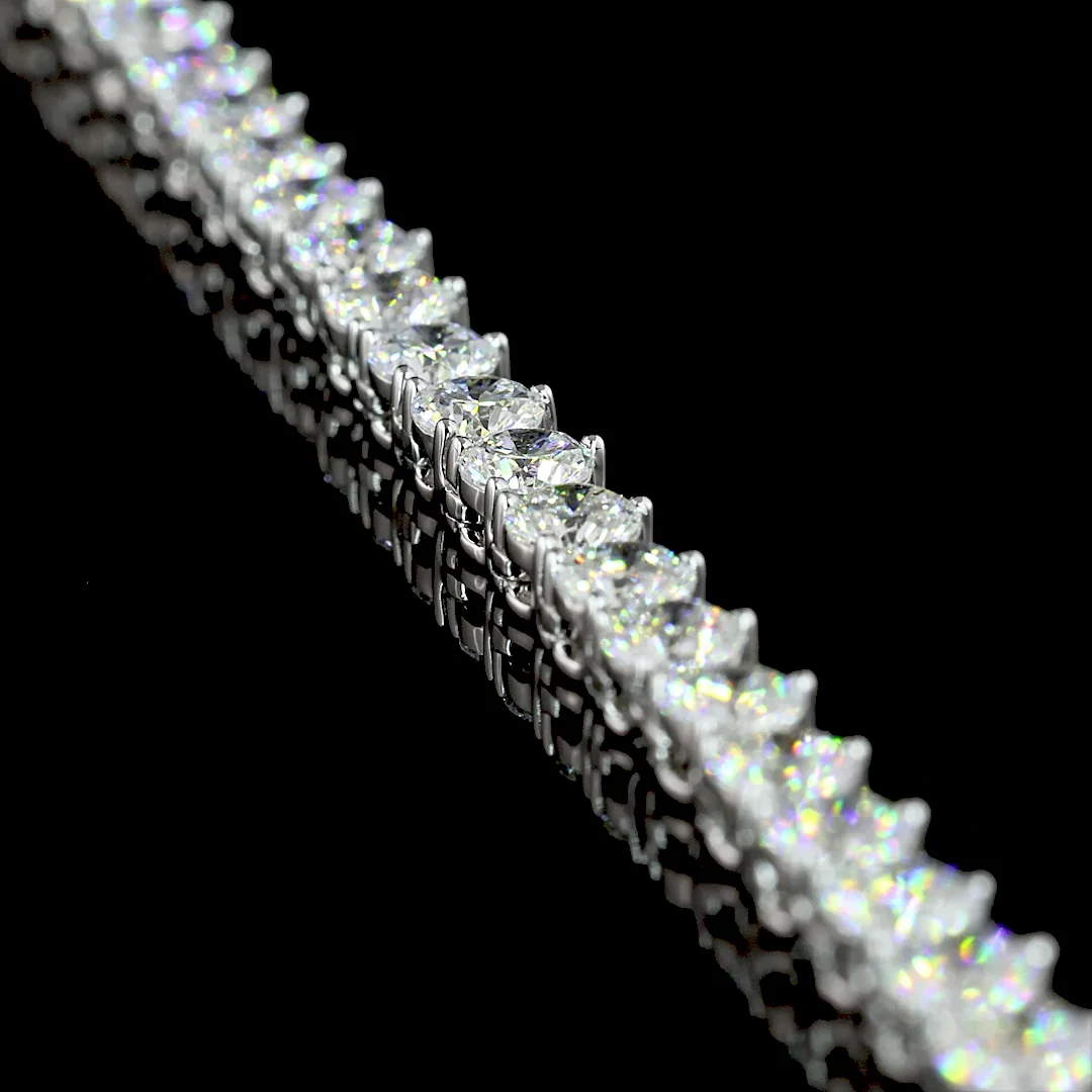 13.31 Cts 14k White Gold Round Shape Tennis Necklace - Image 2