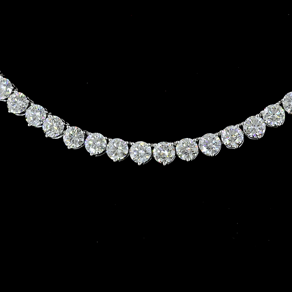 13.31 Cts 14k White Gold Round Shape Tennis Necklace - Image 3