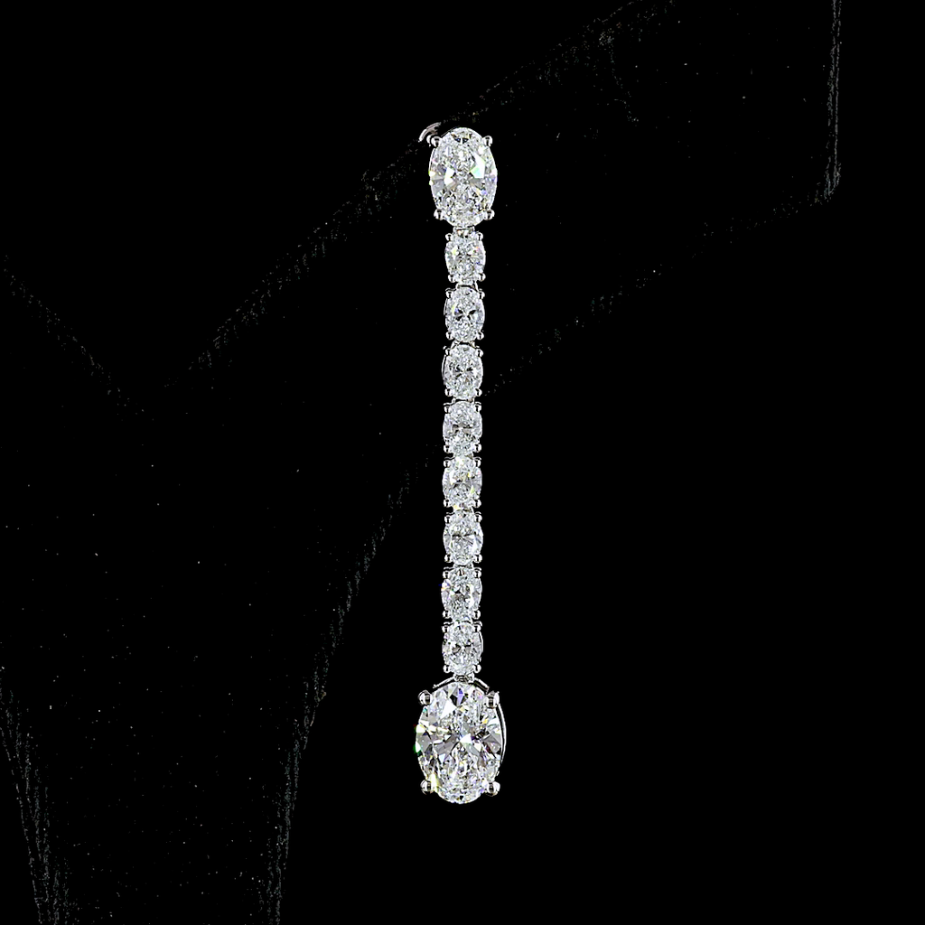 4.72 Cts 14k White Gold Oval Shape Hanging Earring - Image 3