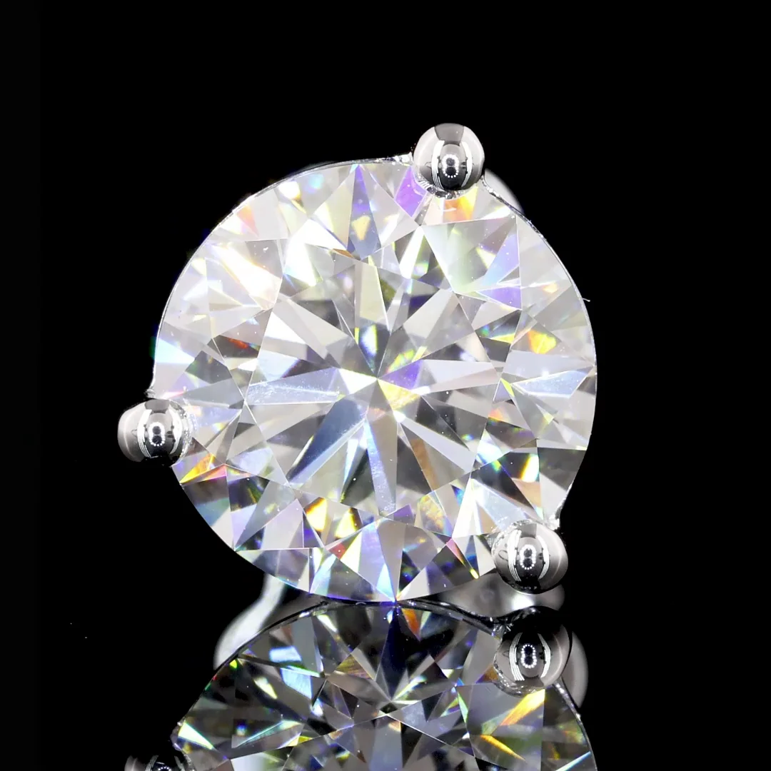 4.02 Cts 14k White Gold Round Shape Martini Earring - Image 2