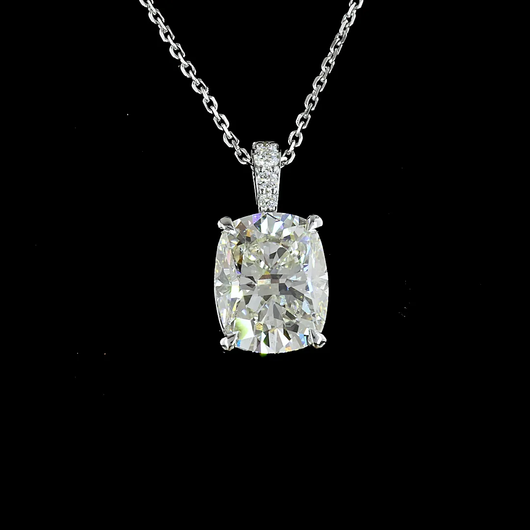3.64 Cts 14k White Gold Cushion Brilliant Shape Pendant Pendant - Image 3