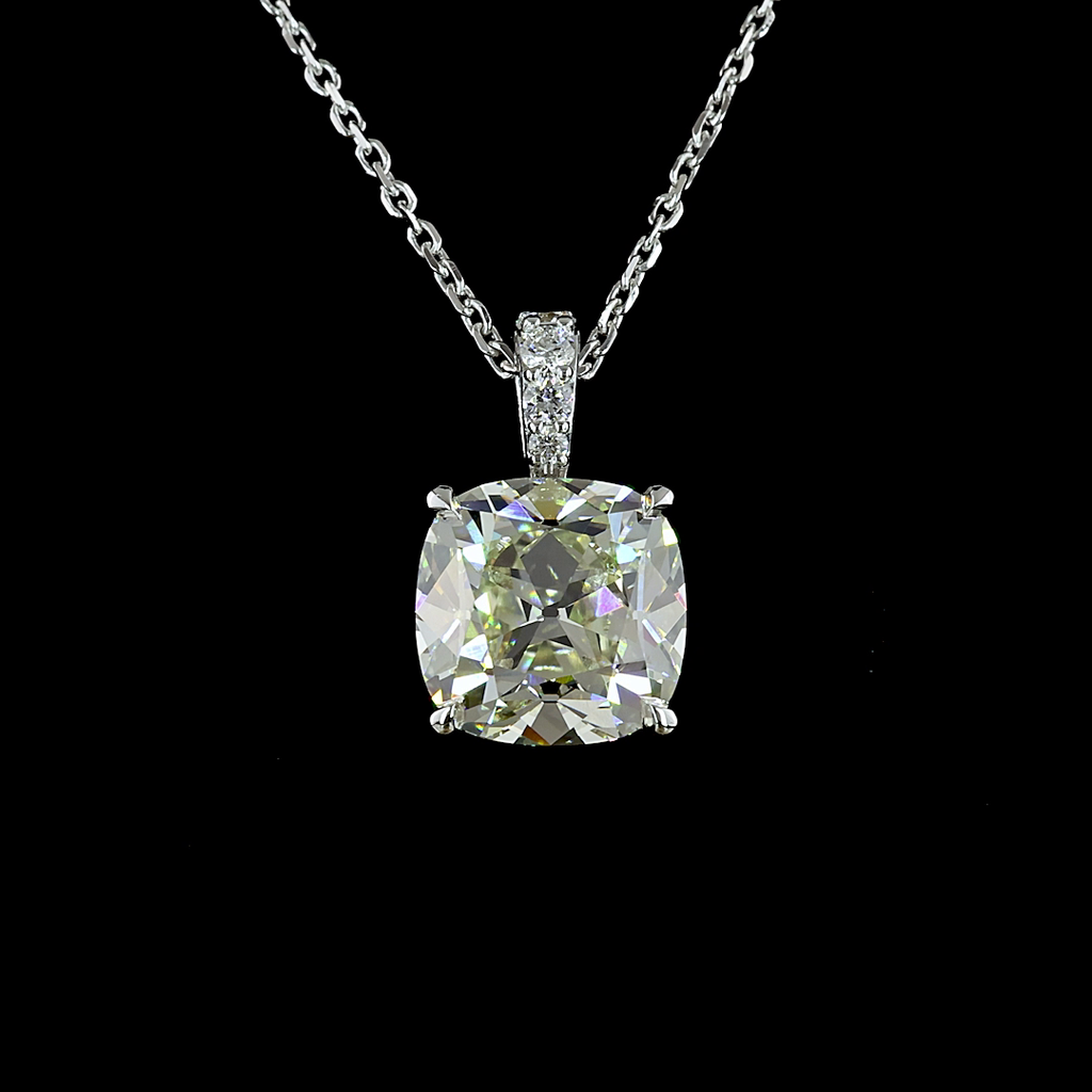 1.71 Cts 14k White Gold Antique Cushion Shape Pendant Pendant - Image 3
