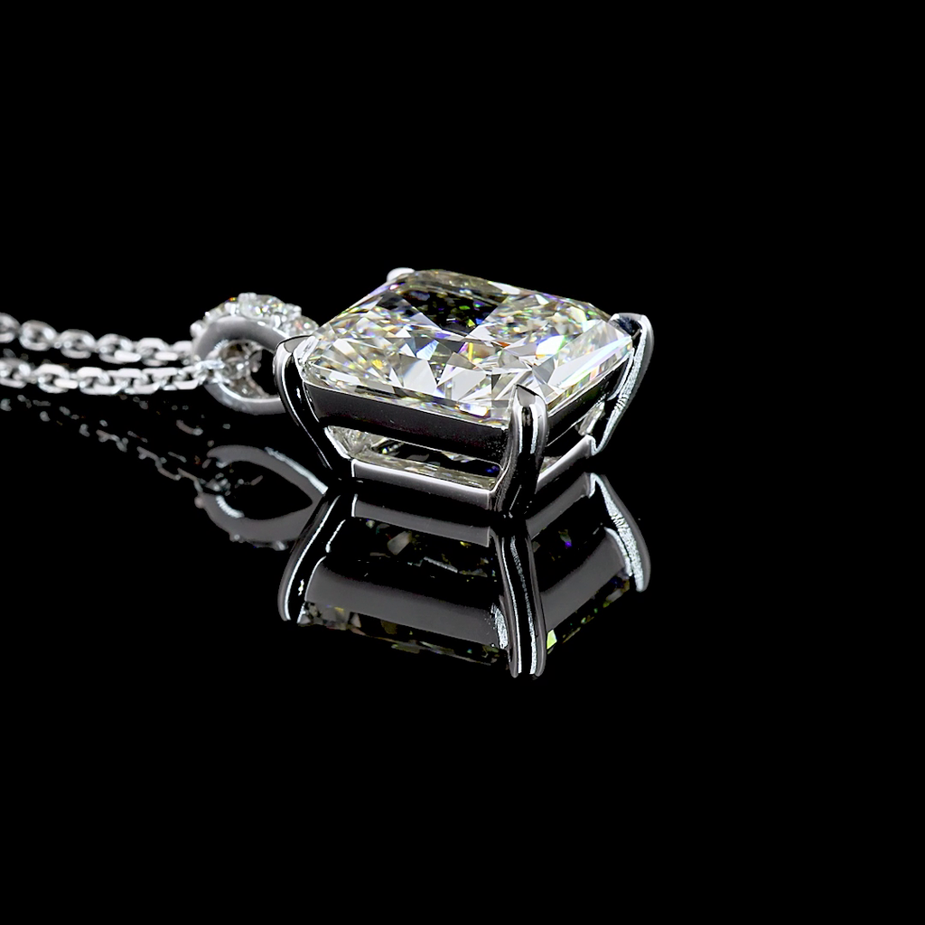 4.1 Cts 14k White Gold Radiant Shape Pendant Pendant - Image 2
