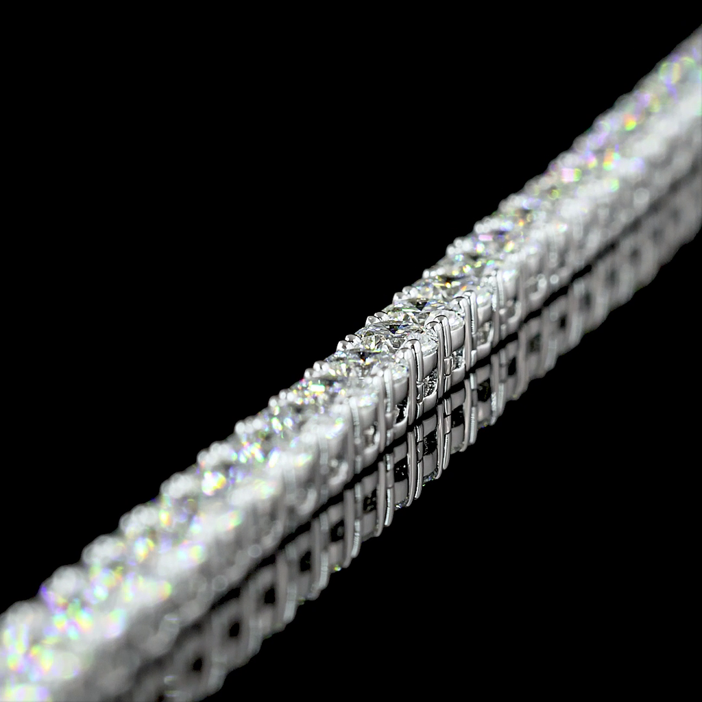 13.76 Cts 14k White Gold Round Shape Tennis Necklace - Image 4