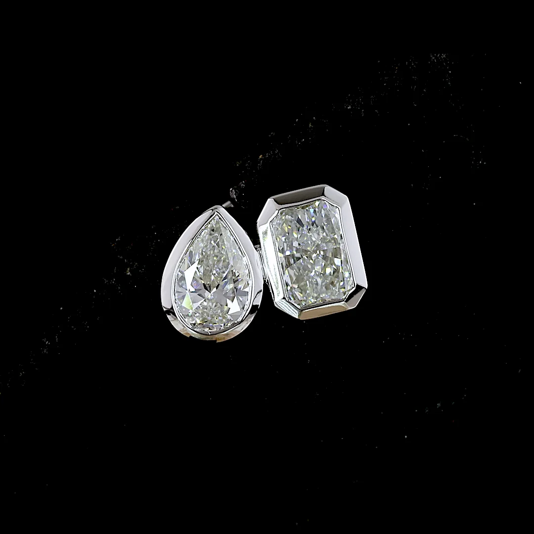 1.72 Cts 14k White Gold Mix Shape Studs Earring - Image 3
