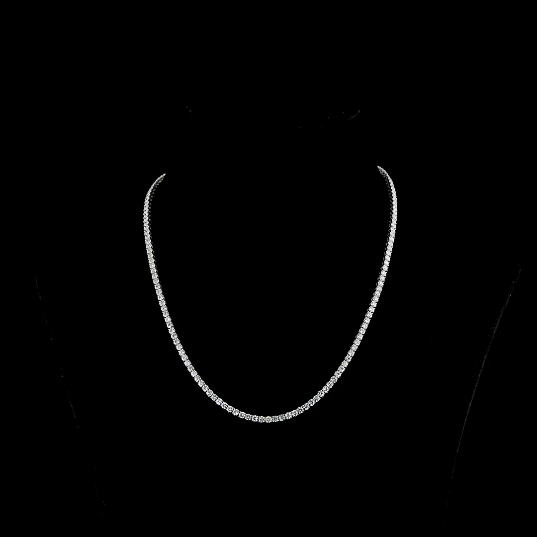 10.74 Cts 14k White Gold Round Shape Tennis Necklace - Video
